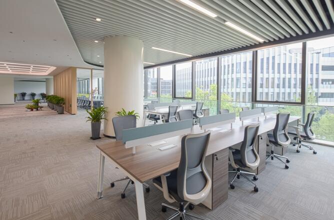 设计自己的个性化办公空间已成为许多企业设计办公空间的重要要求